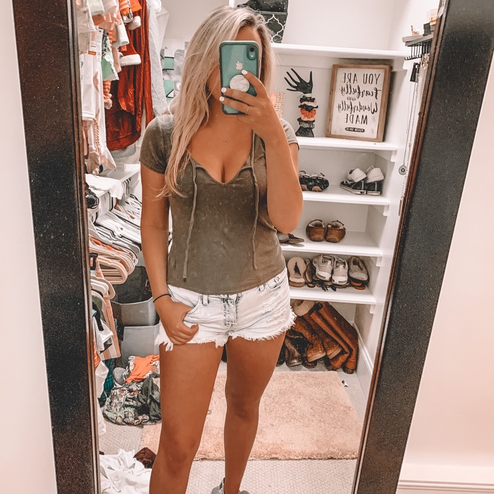 Dark green crop top